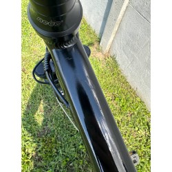 Rower elektryczny LANCIA YPSILON Estro M20 28 cali Szaro-czarny