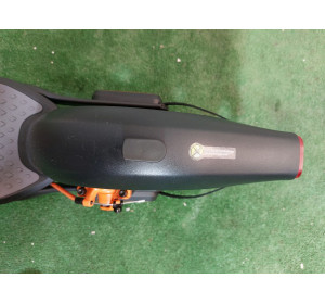 Hulajnoga elektryczna ninebot F40E 350W