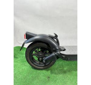 Hulajnoga Elektryczna Ducati Pro II Evo czarna 350W 20km/h 10"